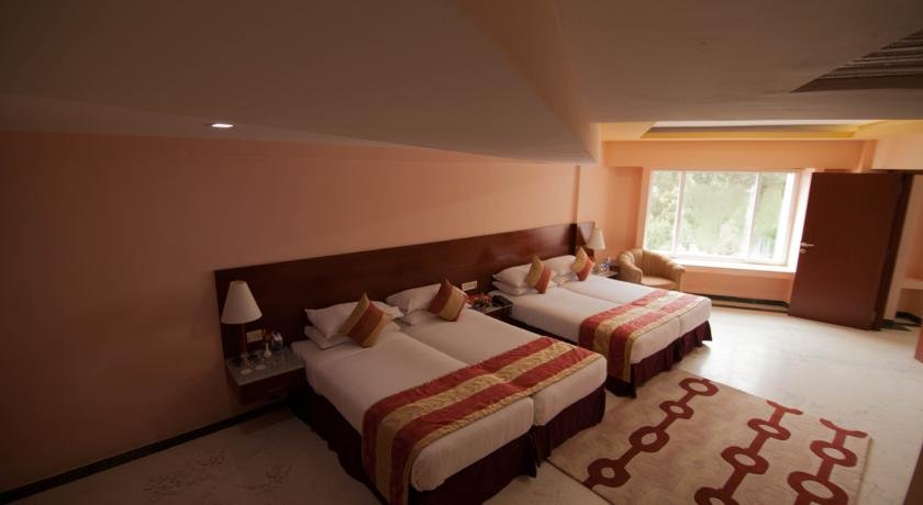 Traveltoexplore - Udhagamandalam hotels